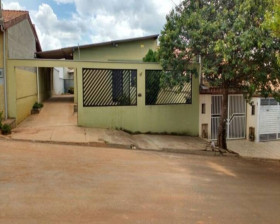 Casa com 3 Quartos à Venda,  em Wanel Ville Ii - Sorocaba