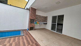 Casa com 3 Quartos à Venda, 187 m² em Ponta Negra - Manaus