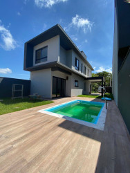 Casa com 3 Quartos à Venda, 204 m² em Quinta Dos Açorianos - Barra Velha