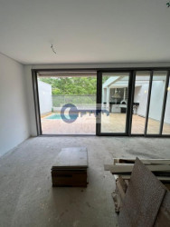 Casa de Condomínio com 3 Quartos à Venda, 200 m² em Alphaville - Santana De Parnaíba