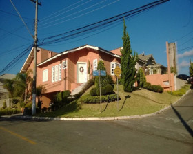 Sobrado com 3 Quartos à Venda, 241 m² em Tarumã - Santana De Parnaíba