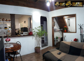 Casa de Condomínio com 2 Quartos à Venda, 100 m² em Centro - Pelotas
