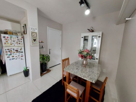 Apartamento com 2 Quartos à Venda, 46 m² em Ipanema - Porto Alegre