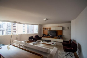 Apartamento com 3 Quartos à Venda, 190 m² em Vila Pompéia - São Paulo