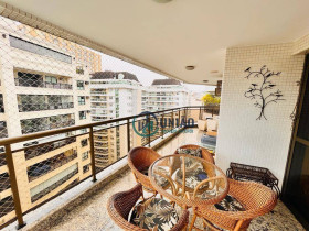 Apartamento com 4 Quartos à Venda, 145 m² em Jardim Icaraí - Niterói