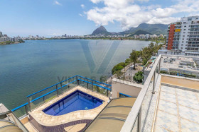 Cobertura com 4 Quartos à Venda, 567 m² em Lagoa - Rio De Janeiro