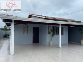 Casa com 2 Quartos à Venda, 275 m² em Caraguatatuba