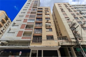 Apartamento com 1 Quarto à Venda, 75 m² em Farroupilha - Porto Alegre