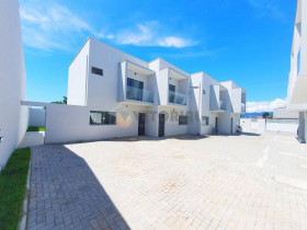 Imóvel com 2 Quartos à Venda, 92 m² em Pontal De Santa Marina - Caraguatatuba