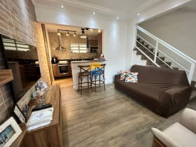 Casa com 3 Quartos à Venda, 130 m² em Estuário - Santos