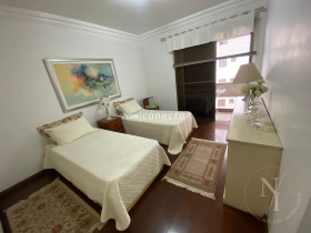 Apartamento com 4 Quartos à Venda, 280 m² em Jardim Analia Franco - São Paulo