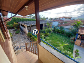 Casa com 5 Quartos à Venda, 537 m² em São Judas Tadeu - Guarapari