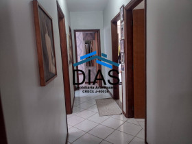 Casa com 3 Quartos à Venda, 175 m² em Vila Harmonia - Araraquara