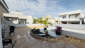 Casa de Condomínio com 4 Quartos à Venda, 360 m² em Vila Dos Plátanos - Campinas