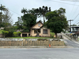 Terreno à Venda, 734 m² em Floresta - Joinville