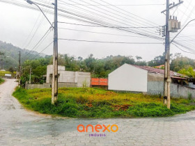 Terreno à Venda, 402 m² em Testo Salto - Blumenau