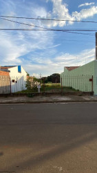 Terreno à Venda, 250 m² em Jardim Embare - São Carlos