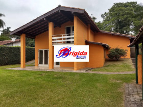 Casa de Condomínio com 3 Quartos para Alugar, 289 m² em Jardim São Vicente - Cotia