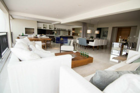 Apartamento com 4 Quartos à Venda, 244 m² em água Branca - São Paulo