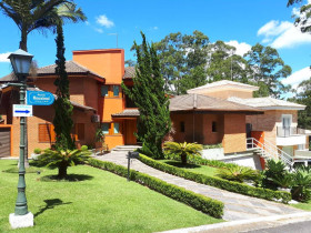 Casa com 3 Quartos à Venda, 400 m² em Praça Da Aldeia Da Serra 1- Aldeia Da Serra - Barueri