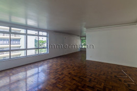 Apartamento com 3 Quartos à Venda, 228 m² em Jardim Paulista - São Paulo