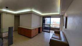 Apartamento com 2 Quartos à Venda, 75 m² em Meireles - Fortaleza