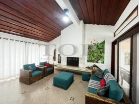 Casa com 4 Quartos à Venda, 320 m² em Enseada - Guarujá
