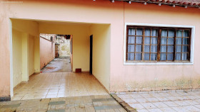 Casa com 3 Quartos à Venda, 128 m² em Balneário Oásis - Peruíbe