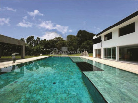 Casa com 5 Quartos à Venda, 1.100 m² em Parque Silvino Pereira - Cotia