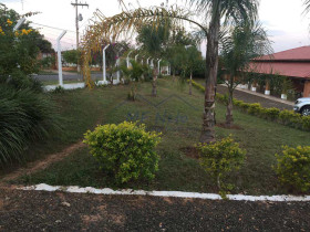 Fazenda à Venda, 3.800 m² em Vertentes Do Mamonal - Pirassununga