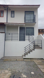 Casa com 2 Quartos à Venda, 68 m² em Forquilhas - São José