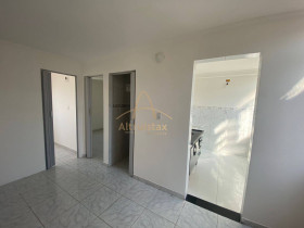 Apartamento com 2 Quartos à Venda, 38 m² em Conjunto Habitacional Presidente Castelo Branco - Carapicuíba