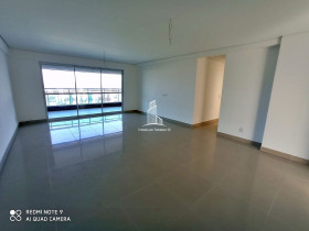 Apartamento com 3 Quartos à Venda, 138 m² em Papicu - Fortaleza