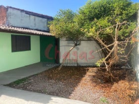 Casa à Venda, 100 m² em Jardim Primavera - Caraguatatuba