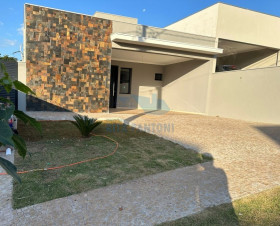 Casa de Condomínio com 3 Quartos à Venda, 165 m² em Bonfim Paulista - Ribeirão Preto