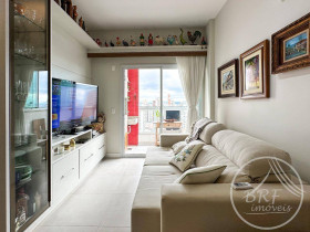 Apartamento com 2 Quartos à Venda, 69 m² em Centro - Florianópolis