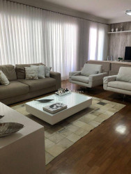 Apartamento com 3 Quartos para Alugar, 160 m² em Embaré - Santos