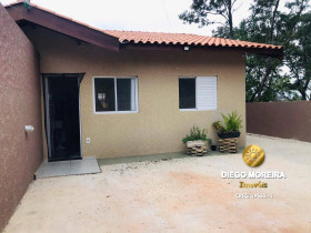 Casa com 2 Quartos à Venda, 150 m² em Jardim Santo Antônio - Atibaia