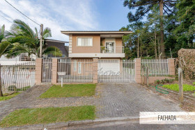 Casa com 3 Quartos à Venda, 189 m² em Cachoeira - Curitiba