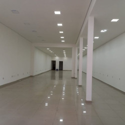 Sala Comercial para Alugar, 300 m² em Centro - Santo André