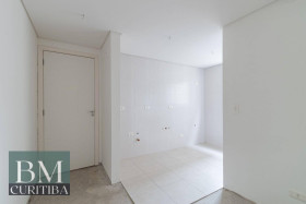 Apartamento com 2 Quartos à Venda, 72 m² em Rebouças - Curitiba