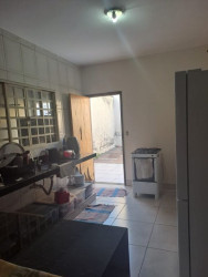 Casa com 2 Quartos à Venda, 100 m² em Oneida Mendes - Uberaba