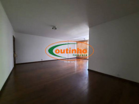 Apartamento com 4 Quartos à Venda, 150 m² em Tijuca - Rio De Janeiro