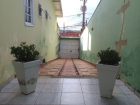 Sobrado com 6 Quartos à Venda, 488 m² em Jardim Quintas Das Videiras - Jundiaí