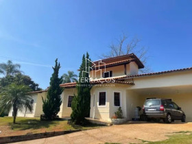 Imóvel com 4 Quartos à Venda, 300 m² em Chácara Alvorada - Bragança Paulista