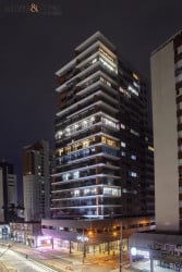 Sala Comercial à Venda, 42 m² em água Verde - Curitiba