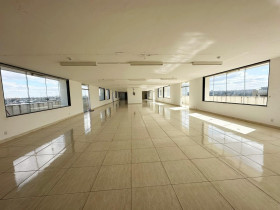 Imóvel Comercial para Alugar, 572 m² em Taguatinga Centro (taguatinga) - Brasília