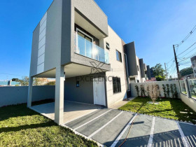 Sobrado com 3 Quartos à Venda, 127 m² em Cidade Jardim - São José Dos Pinhais