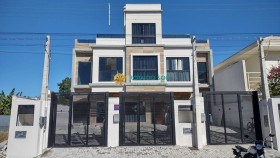 Casa com 2 Quartos à Venda, 127 m² em Canto Grande - Bombinhas