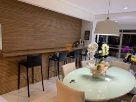 Apartamento com 2 Quartos à Venda, 130 m² em Santo Antônio - Belo Horizonte